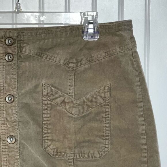 Signature Studio Mini Corduroy Skirt Womens 16 Tan Button Front Short Y2K 90’s - Picture 3 of 8